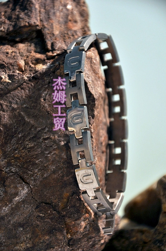 Titanium bracelet