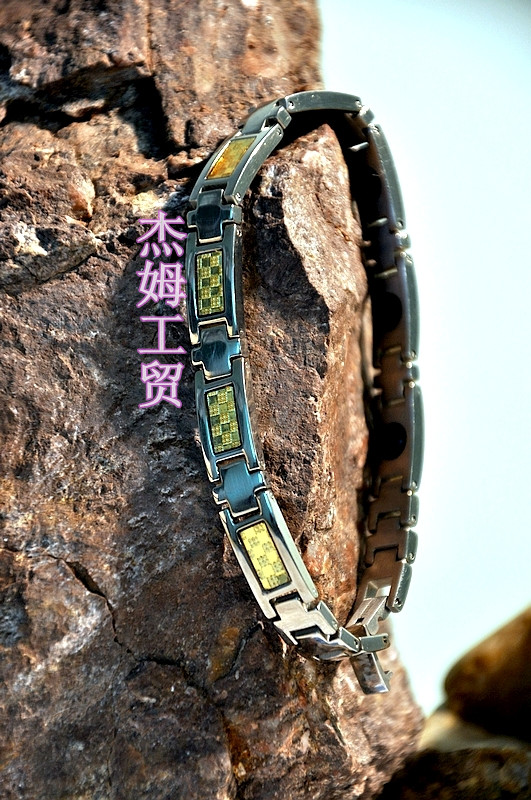 Titanium bracelet