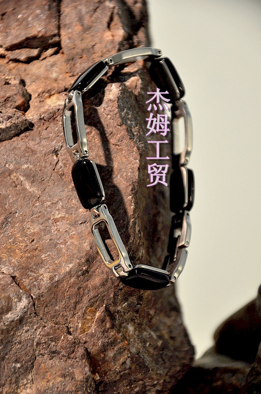Titanium bracelet