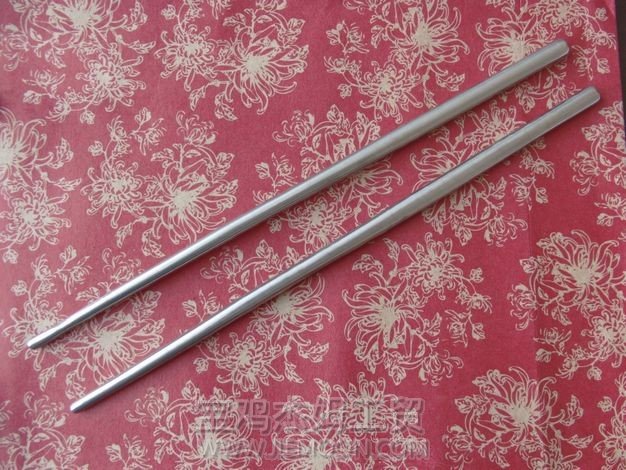 Titanium hollow chopsticks